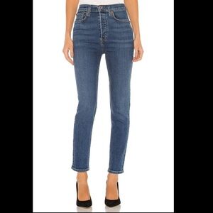 RE/DONE Ultra High Rise Ankle Crop in Medium Fade